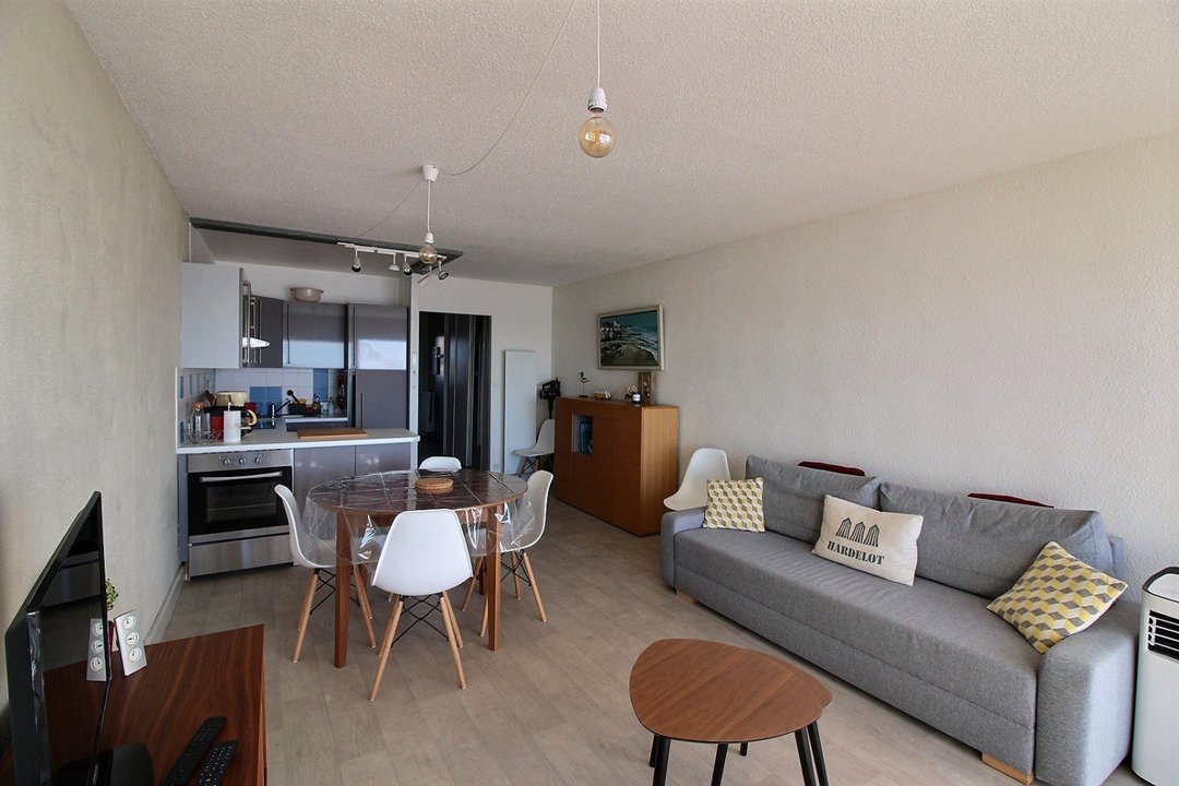 /picture/helios/116215201/ESPADON C1/7_2026-04-10CEST18h00-09.jpg